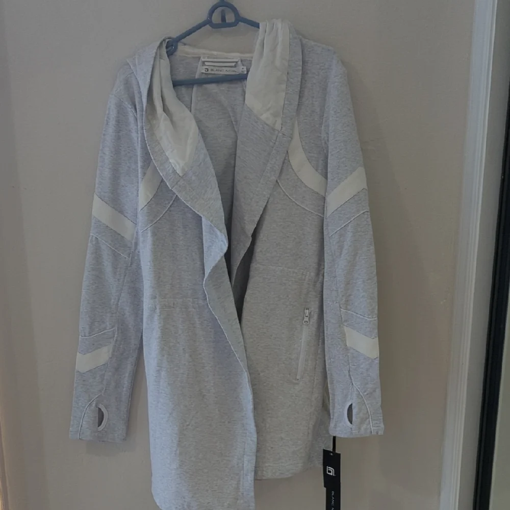 Blanc Noir Light Gray Hooded Trench Coat - Picture 2 of 13